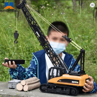HUINA 1572 1:14 RC Truck Crane | 15CH Metal Alloy Construction Vehicle 2.4GHz 5