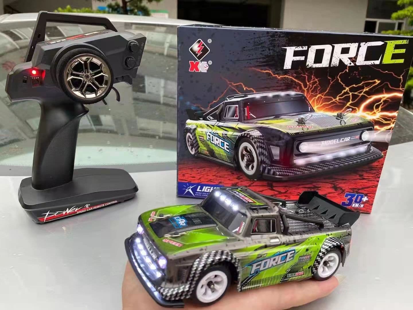 Wltoys 284131 1/28 Scale 4WD Short Course Drift RC Car with LED Lights – 30km/h High Speed Remote Control Car 2